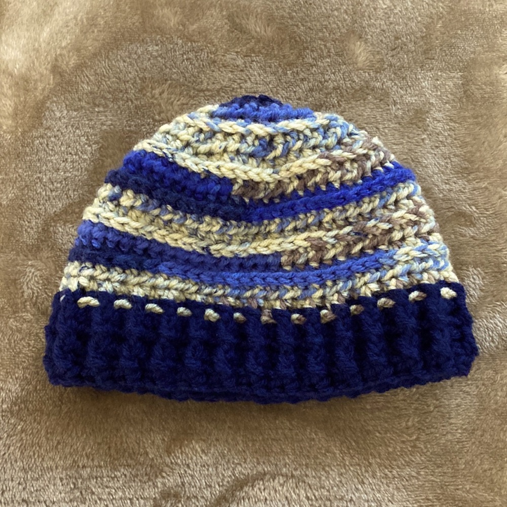 Baby Hat - handmade crocheted - 100% acrylic yarn